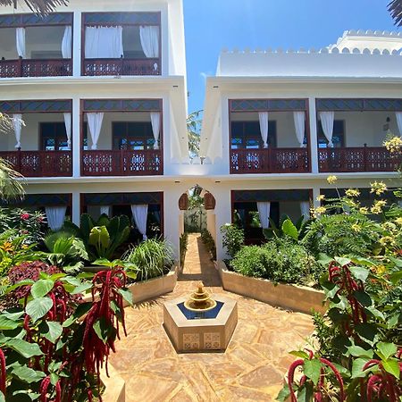 גאמביאני Tasneem Islamic Luxury Suites מראה חיצוני תמונה