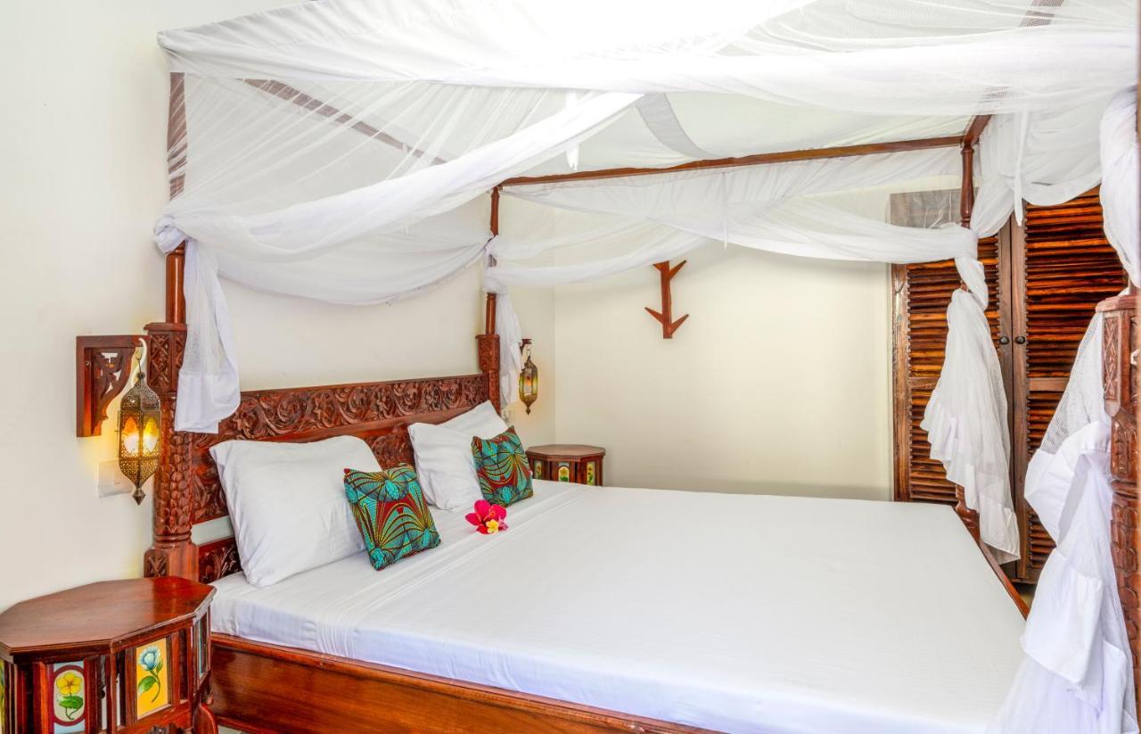 גאמביאני Tasneem Islamic Luxury Suites מראה חיצוני תמונה