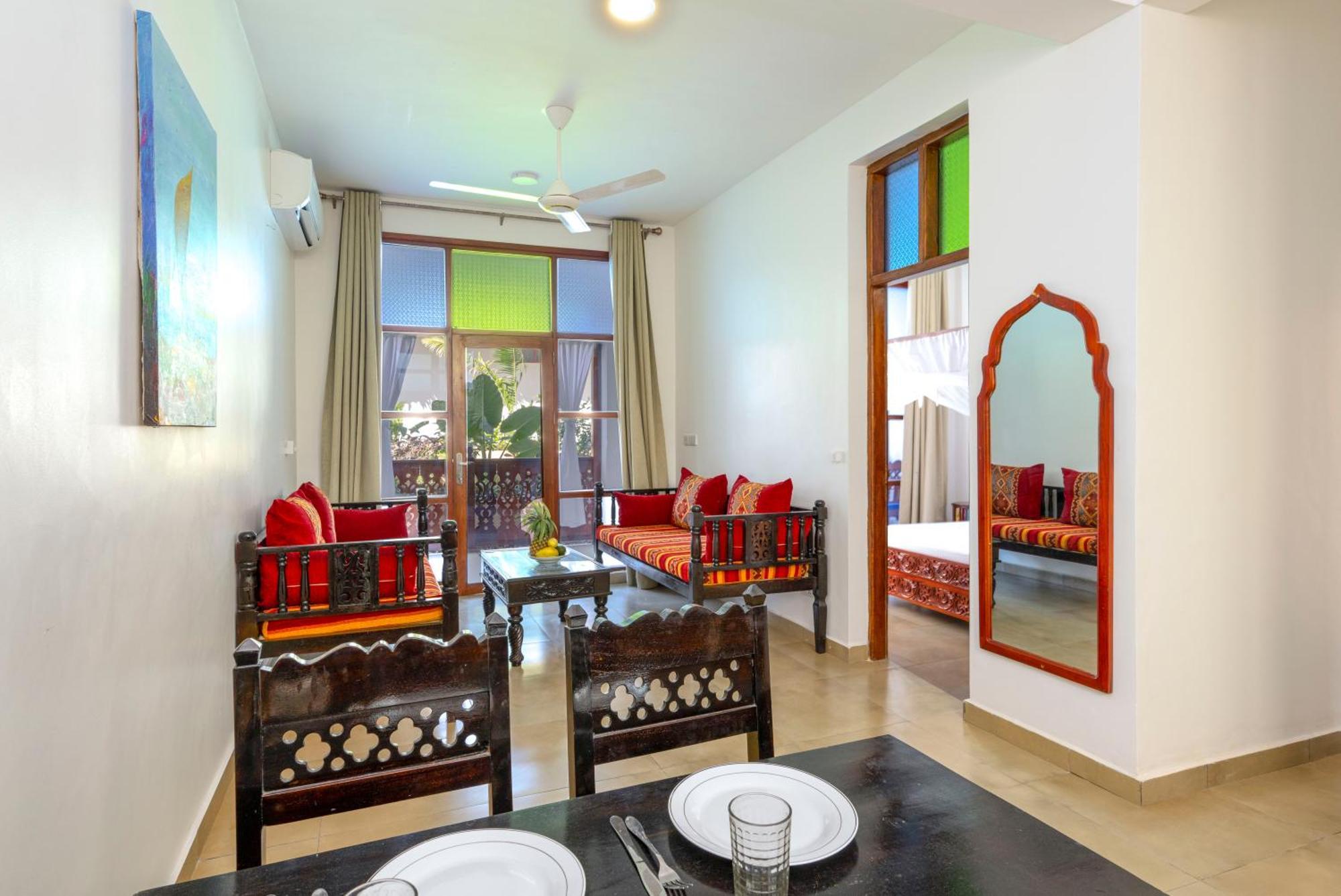 גאמביאני Tasneem Islamic Luxury Suites מראה חיצוני תמונה